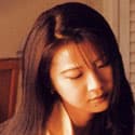 秦由佳