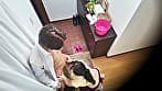 玄関セックス 扉の向こう側でチ●ポをしゃぶりハメ狂う淫乱女たち