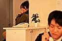 人妻秘書 机の下の密かなクンニ情事―。 小沢菜穂