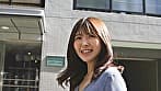 童貞救済バトル！ニューハーフ VS 女子大生 交互に穴試し！結果･･･まさかの3P突入！？ まみ