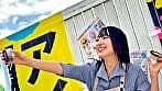 可愛すぎる アイス屋さん 移動販売車のお姉さんを孕ませたい。生クリームたっぷり種付けわ○せつ4名
