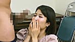 現地民の空手女子を捕まえてキャンピングカーに連れ込み密室でムチ肉揺さぶる激セックス！