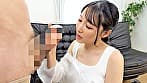 顔面に貼りつく新鮮ザーメン！！初めてのセンズリ鑑賞で予告なしの突然顔射される素人アラフィフ熟女！ 16