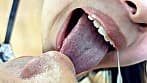 肉厚な舌のかりなちゃんがM男に濃厚鼻フェラ