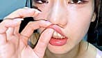 器用な長舌！ゆいなちゃんの口内観察