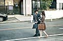 配送中NTR 既婚ベテランドライバーの配送に付いて回るうち車中でおそわれてしまった新婚人妻 本庄鈴