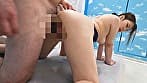 水泳部女子体育大生限定！競泳水着と美肌の隙間でチン★コキさせてもらえませんか？デカチンでオマ〇コの際ギリギリを刺激され、いつの間にか火照った身体は、自分から生挿入までおねだりしてしまうのか？撮って出し！マジックミラー号～るな編～
