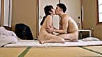 両親の部屋から漏れ聞こえる妖しい喘ぎ声。還暦熟母に悶々とする愚息との濃厚エロス！