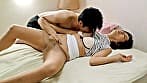 ムラムラした娘婿に組み敷かれアソコを濡らすホントはスケベな色っぽい義母！