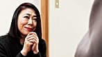 愚息を残して家を出た償いに何でもするから！久々に会った母さんの言葉に欲望の糸が切れた愚息･･･母との禁断の中出しセックス！
