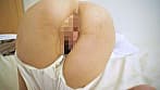 男に弄られていく姿を見ると興奮度がMAXまで上がっていく奥様は、小さめドピンクのマ●コで肉棒しめつけ必殺技を持つミニマム奥様。