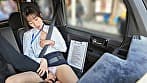 清楚な半面いやらしい女性教官が童貞臭香る若い生徒を誘惑し続ける路上教習～教習車で精子を搾り取り、童貞卒業中出し筆おろし教習～