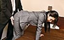 昼下がり、静かなオフィスでピタパン突き出すムチムチデカ尻OLの無自覚誘惑に理性が崩壊！その気にさせられ我慢できず即ハメ中出し 痙攣絶頂で懇願ま○こ化する36歳 あずま鈴