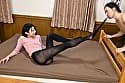 黒タイツパンツで元気づけてくれるお従姉ちゃん！ ほらほらいっぱい見て仕事の疲れも精子もドピュッと出してスッキリしちゃおうよ！協力してあげるね！