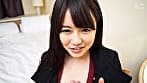 まだ幼さが残る人妻ちゃんの若いマ〇コに中出ししちゃう！