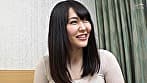 デカパイをぶるぶる揺らして感じまくるスケベな若い人妻さん