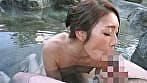 汗と愛液が飛び散る露天SEX！快楽に浸る巨乳美熟女が何度もナカイキ