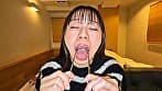 【個人撮影】さくまつなの舌ブラシで「汚舌苔」採取