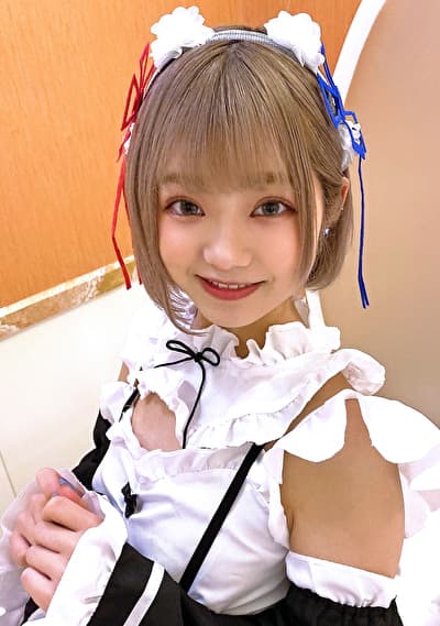 コスプレ貧乳小柄超絶美少女とイチャラブハメ撮り！