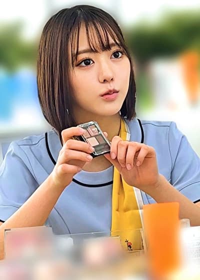美容部員狩り 4 一流百貨店新宿店1階化粧品売り場勤務4名