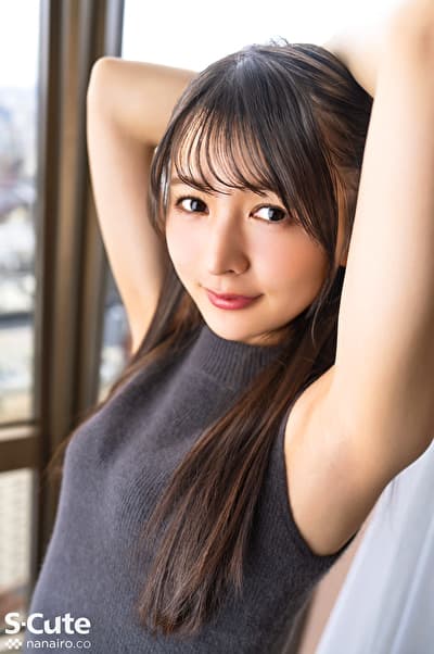 美少女の潮飛び散る中出しSEX