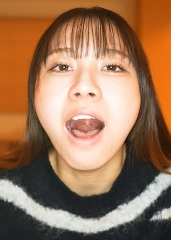 【個人撮影】さくまつなの喉チンコ触り＆口内観察
