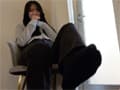 「七藤優亜ちゃんの私服で足裏くすぐり」七藤優亜1