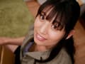 いとこが引越しの手伝いに来てくれて気付かず胸チラ