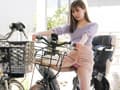 無自覚に誘惑する昼暇妻の自転車尻に思わず勃起したら…