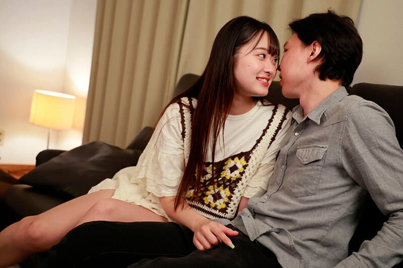 焦らしの鼠径部マッサージで男を確実に悶絶させる美少女