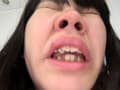 素人娘かなこちゃんの鼻観察・くしゃみ鼻水