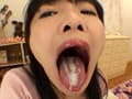 満月ひかりちゃんの舌・口内自撮り