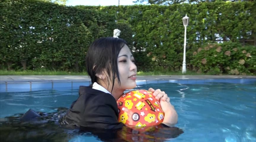 就活女子学生の内定祝い（2）