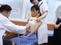 未成熟な膣内をかき回され●制開発されたひよこ女子2