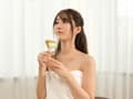極上美女が媚○と猥褻施術で理性喪失なま中出し！！