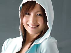 超人気アイドル○垣結衣似女子○生に大変身