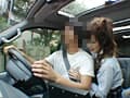 突然背後から女子○生が運転中に手コキ