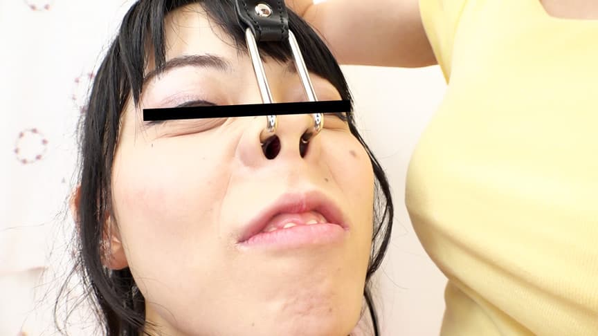 その顔、反則。ぶっ飛んだフェイス。歪み思想なビアン