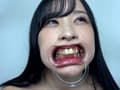 喉ちんこが可愛いゆのちゃんの口内観察