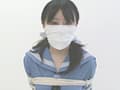 被虐のセーラー少女
