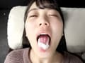 淫乱痴女のベロ唾液手コキ
