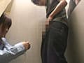 試着室で勃起チ○ポを露出して裾上げ依頼8時間