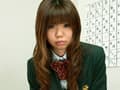 制服の下の尿漏れブルマ