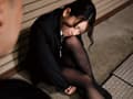 デカチン部下を誘惑する淫乱女上司 紗々原ゆり