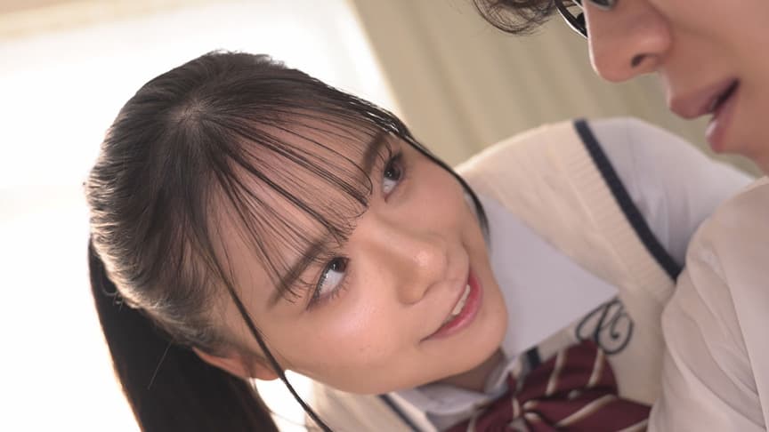 クラスメイトにパンツを売って稼ぐ放課後ビズ～怜奈編～