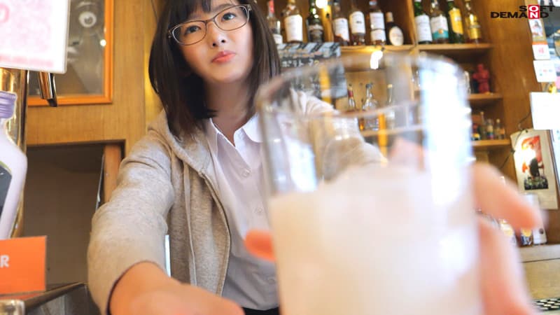 【初撮り】 AV志願のガールズバースタッフ ふみか