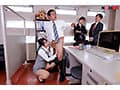 【VR】【8K】経理部所属 ジト目地味メガネOL倉木さん 部長のセクハラ発言を逆手に取って、白昼堂々とお小遣い稼ぎ公開フェラ 倉木しおり