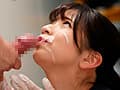 患者さんにがっつき接吻で元気にしてあげていた看護師 乳首もオチンポもいっぱいベロちゅうで勃起させて精液ごっくん ゆらさん 24歳 皐月ゆら