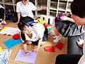 偶然見えた胸チラしている姿に発情しちゃった俺