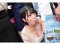 「おちんちん大きくさせてごめんね」小さいから大丈夫だろうと女性専用車両に一緒に入った甥っ子がおっぱいだらけの状況にフル勃起！慌てた叔母さんがこっそり抜いてくれました